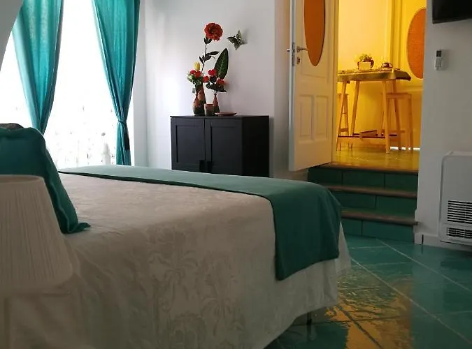 Apartman Small Wonder Tiny Town House