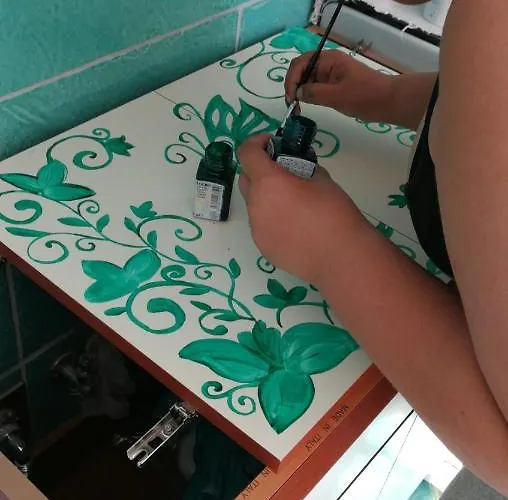 Small Wonder Tiny Town House