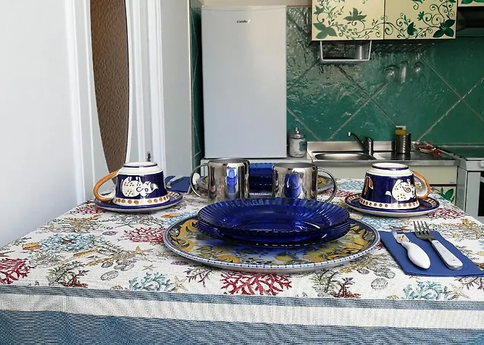 Small Wonder Tiny Town House