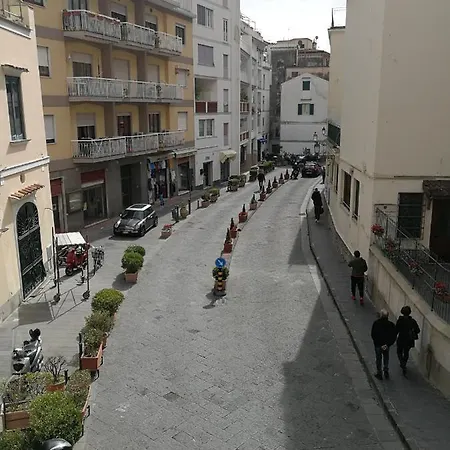 Small Wonder Tiny Town House أمالفي