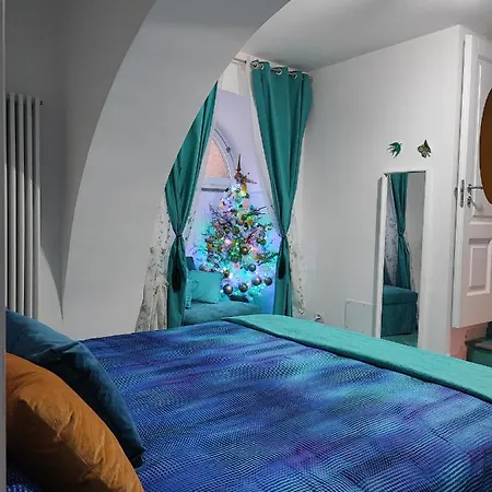 Small Wonder Tiny Town House * أمالفي