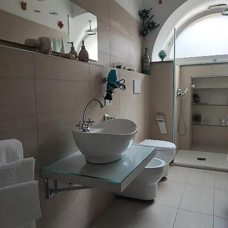 Small Wonder Tiny Town House Αμάλφι